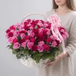 Корзина с цветами «Разноцветная карамелька»